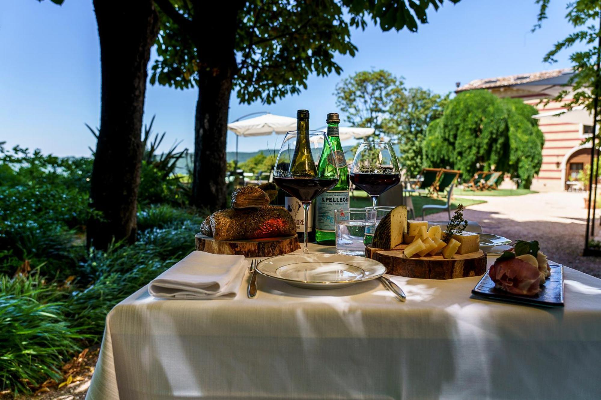 Villa Balis Crema Verona Hills (Adults Only) 格雷扎纳 外观 照片